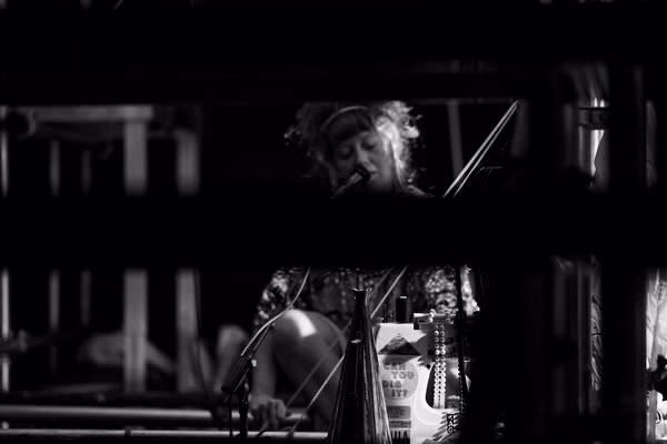unruly ghosts 049
